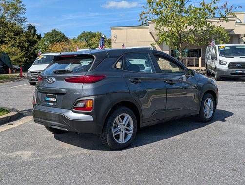 2021 Hyundai KONA SE