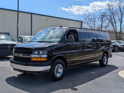 2016 Chevrolet Express 3500 LT
