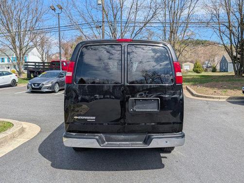 2016 Chevrolet Express 3500 LT