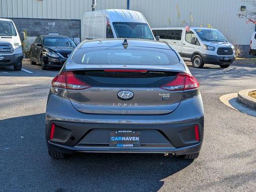 2018 Hyundai IONIQ Hybrid Blue