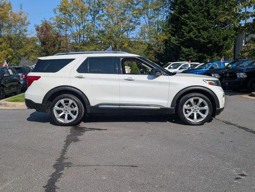 2020 Ford Explorer Platinum