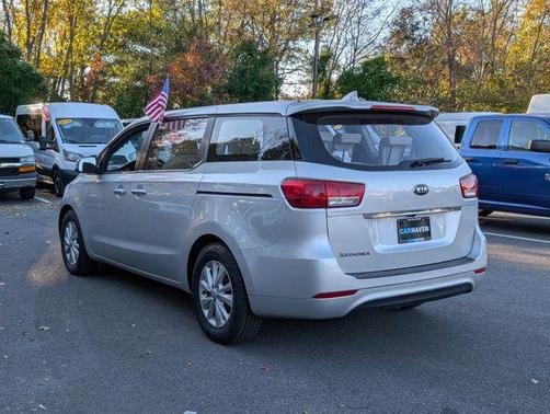 2018 Kia Sedona L