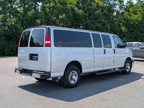 2019 Chevrolet Express 3500 LT