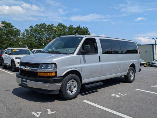 2019 Chevrolet Express 3500 LT