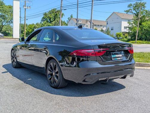 2022 Jaguar XF SE P250 RWD Automatic