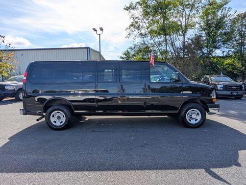 2016 Chevrolet Express 3500 LT