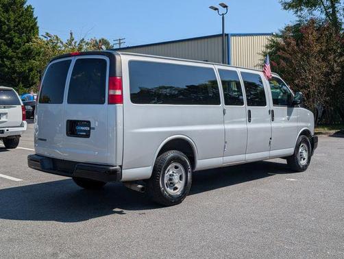 2017 Chevrolet Express 3500 LS
