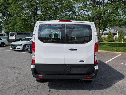 2021 Ford Transit-250 Base