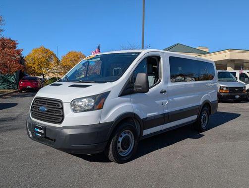 2017 Ford Transit-150 XL