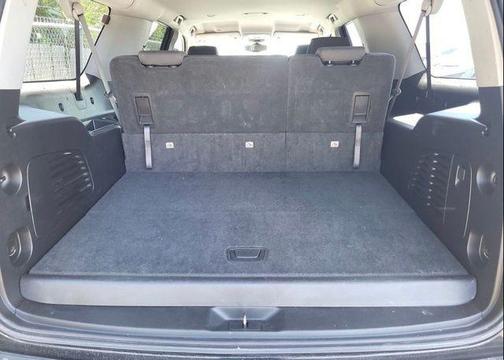 2018 Chevrolet Suburban LS