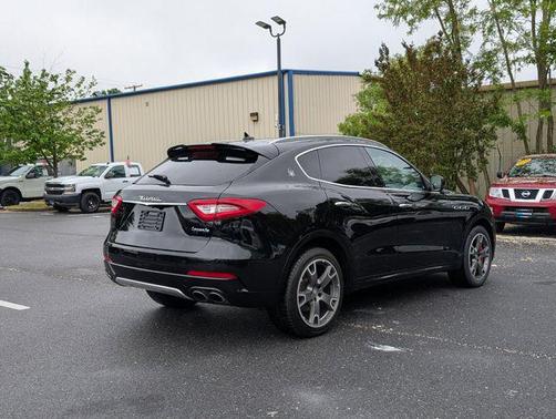 2017 Maserati Levante S