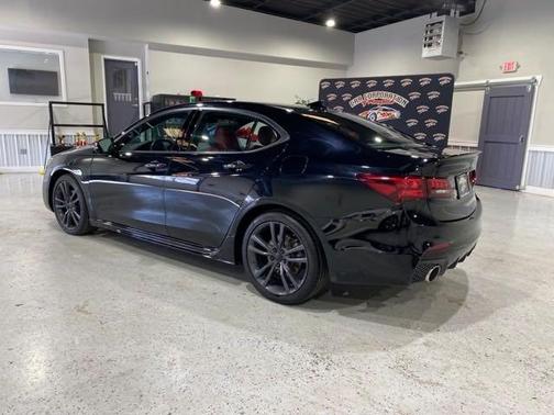 Photo 3 of 17 of 2020 Acura TLX A-Spec