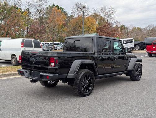 2024 Jeep Gladiator Nighthawk