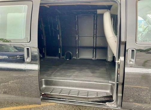 2023 Chevrolet Express 3500 RWD 3500 Extended Wheelbase WT