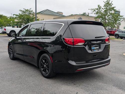 2020 Chrysler Pacifica Touring