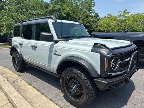 2022 Ford Bronco Black Diamond