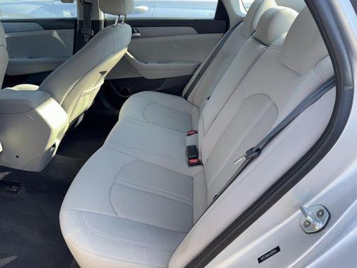 2018 Hyundai SONATA ECO