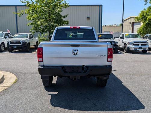 2017 RAM 2500 Tradesman Crew Cab 4x4 6'4' Box