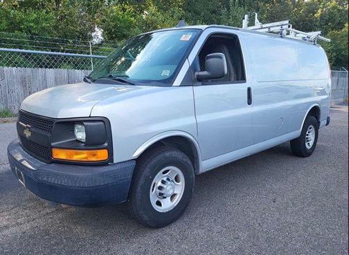 2016 Chevrolet Express 2500 Work Van