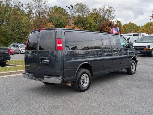 2017 Chevrolet Express 3500 LT