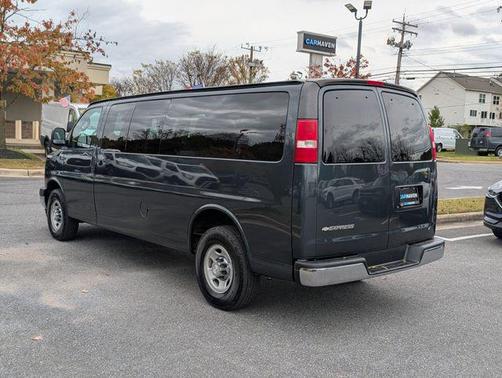 2017 Chevrolet Express 3500 LT