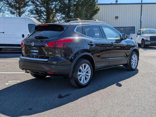 2017 Nissan Rogue Sport SV