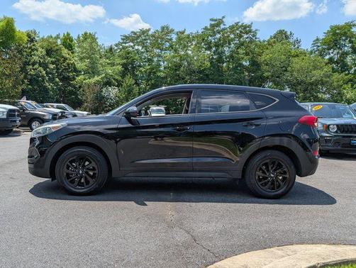2018 Hyundai TUCSON SE