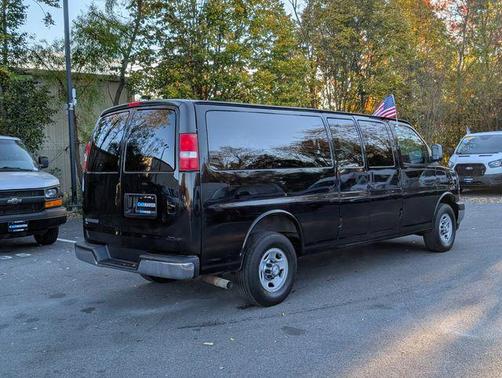 2017 Chevrolet Express 3500 LT