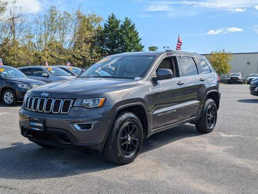 2019 Jeep Grand Cherokee Laredo
