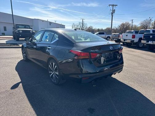2019 Nissan Altima 2.5 Platinum