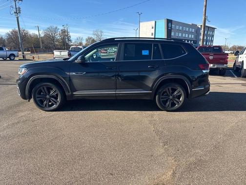 2021 Volkswagen Atlas 3.6 V6 SE w/ Technology R-Line
