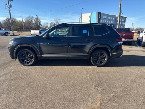 2021 Volkswagen Atlas 3.6 V6 SE w/ Technology R-Line