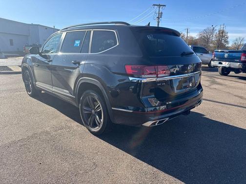 2021 Volkswagen Atlas 3.6 V6 SE w/ Technology R-Line