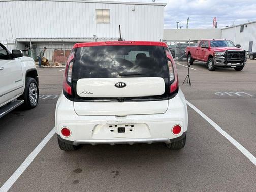 2018 Kia Soul +