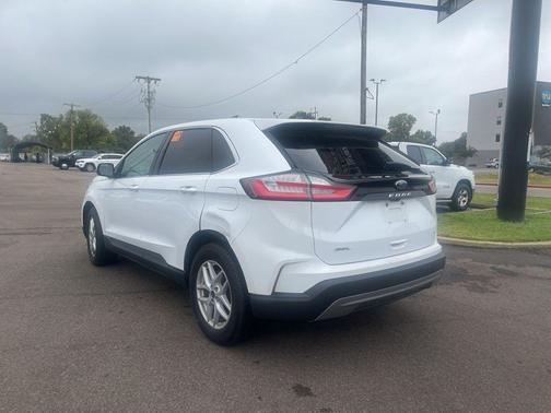 2021 Ford Edge SEL