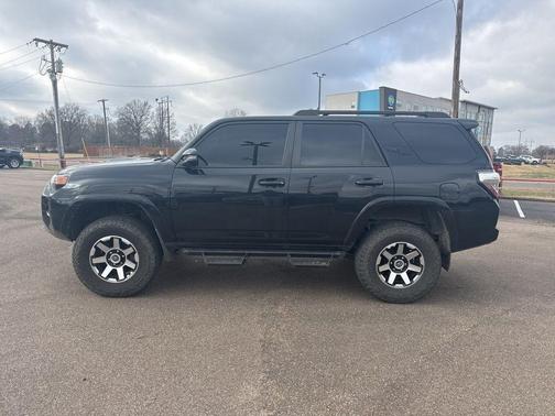 2023 Toyota 4Runner TRD Off Road Premium