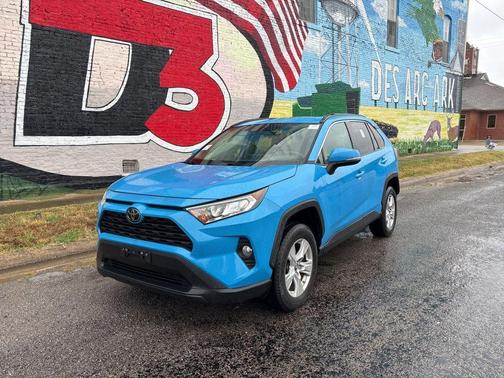 2019 Toyota RAV4 XLE