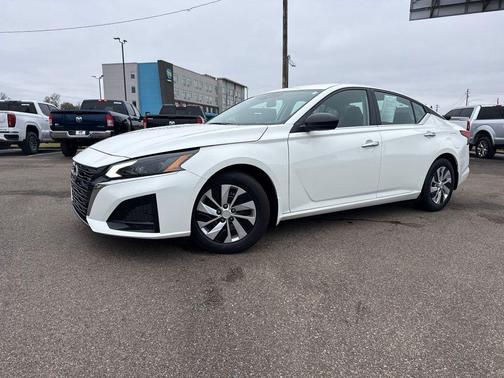 2024 Nissan Altima 2.5 S