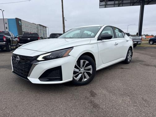 2024 Nissan Altima 2.5 S