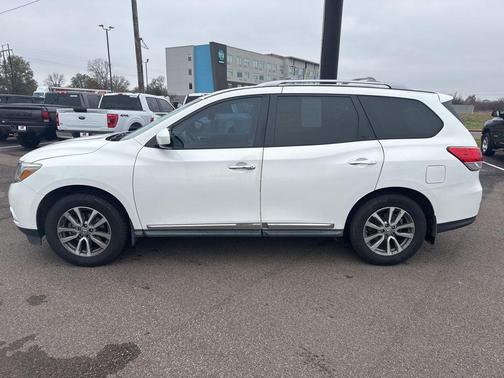 2014 Nissan Pathfinder SL