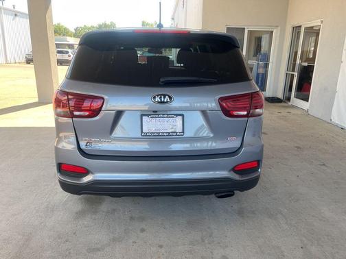 2020 Kia Sorento LX