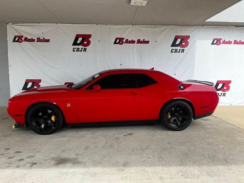2017 Dodge Challenger R/T 392