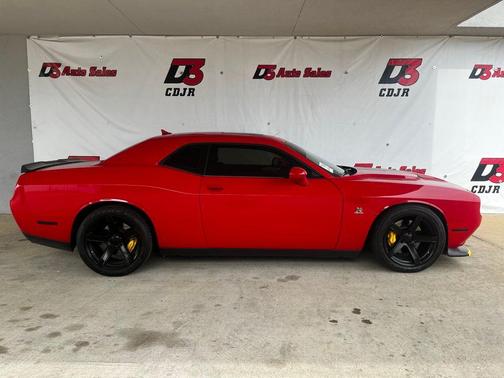 2017 Dodge Challenger R/T 392