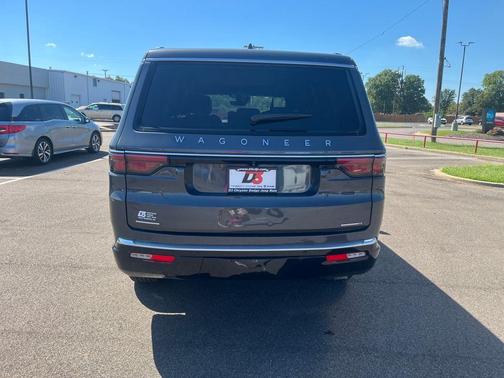 2022 Jeep Wagoneer Series III
