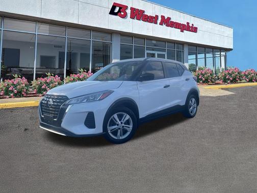2023 Nissan Kicks S
