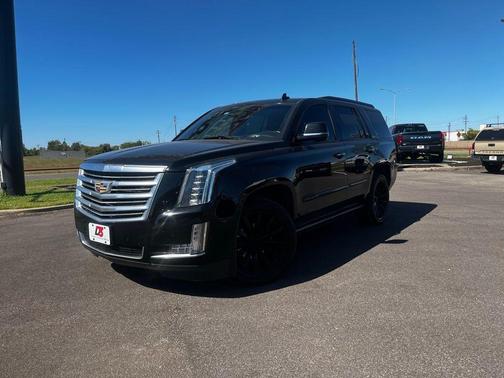 2019 Cadillac Escalade Platinum
