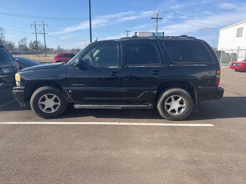 2005 GMC Yukon Denali