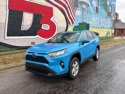 2019 Toyota RAV4 XLE