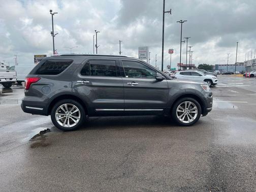 2019 Ford Explorer Limited