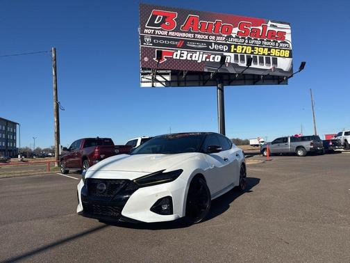 2023 Nissan Maxima Platinum